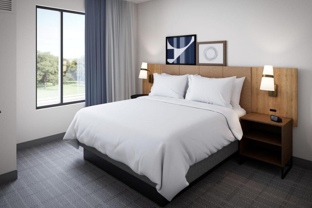 Staybridge Suites - Iowa City - Coralville By Ihg Dış mekan fotoğraf