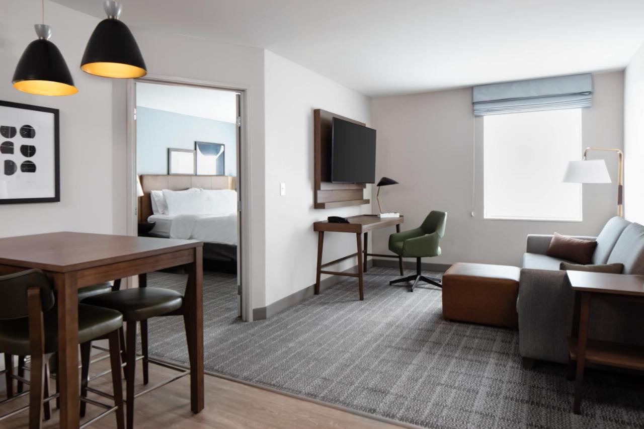 Staybridge Suites - Iowa City - Coralville By Ihg Dış mekan fotoğraf