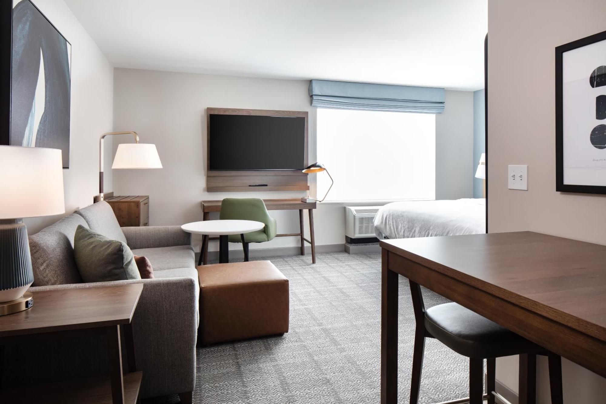 Staybridge Suites - Iowa City - Coralville By Ihg Dış mekan fotoğraf